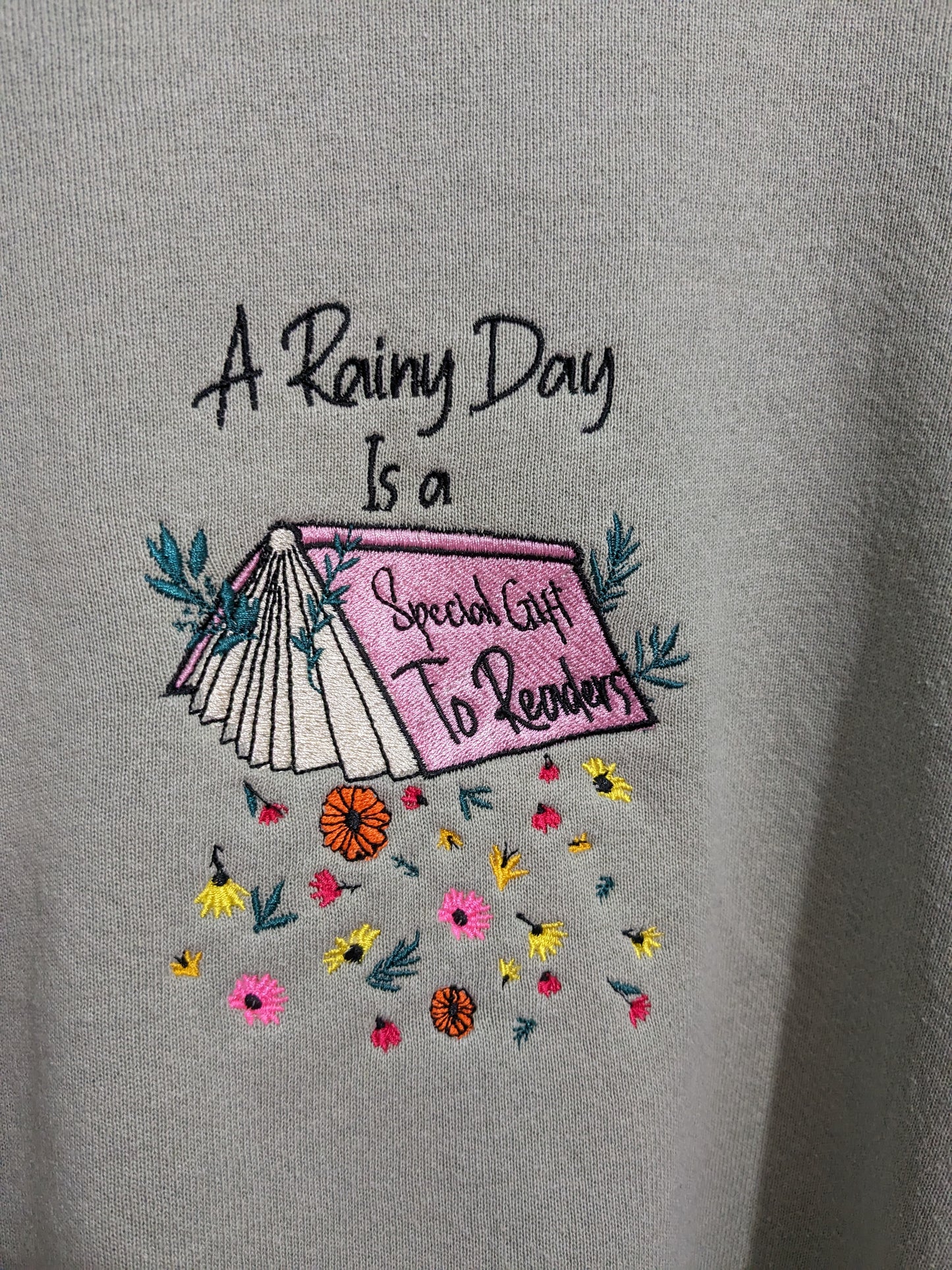 XXL Sage Green Retro Sweatshirt - Embroidered Bookish /  Rainy Day Design