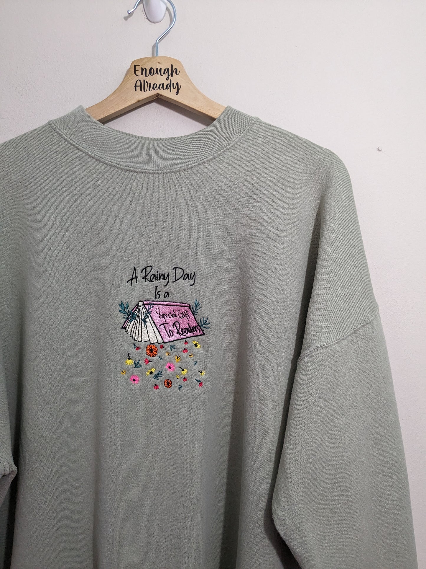 XXL Sage Green Retro Sweatshirt - Embroidered Bookish /  Rainy Day Design