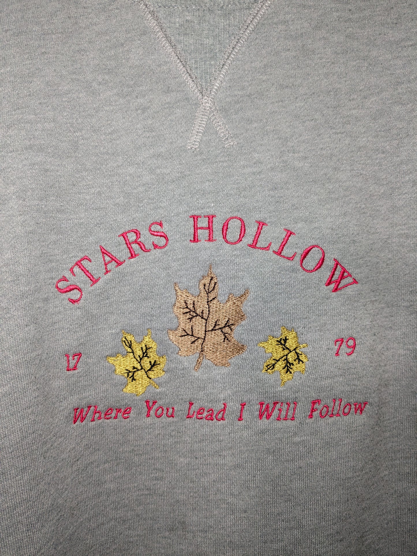 Stars Hollow Autumnal Embroidered Sweatshirts - Size XL and L - Gilmore Girls Inspired Reworked Vintage Sweatshirts